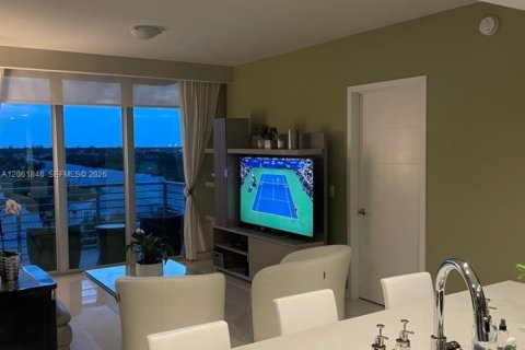 Condo in Doral, Florida, 3 bedrooms № 2254106 - photo 12