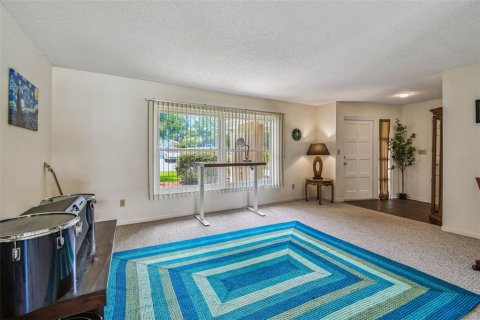 House in Safety Harbor, Florida 3 bedrooms, 150.78 sq.m. № 1909476 - photo 9