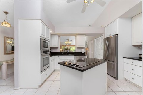 House in Port Charlotte, Florida 3 bedrooms, 136.1 sq.m. № 1901249 - photo 6