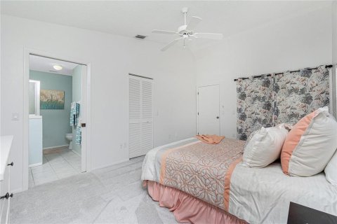 House in Port Charlotte, Florida 3 bedrooms, 136.1 sq.m. № 1901249 - photo 18