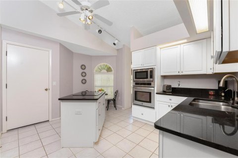 House in Port Charlotte, Florida 3 bedrooms, 136.1 sq.m. № 1901249 - photo 7
