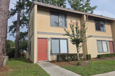 Condo à Gainesville, Floride, 2 chambres  № 2349396