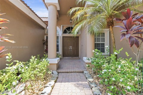 Villa ou maison à vendre à Weston, Floride: 4 chambres, 242.01 m2 № 2089566 - photo 5