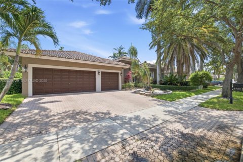 Villa ou maison à vendre à Weston, Floride: 4 chambres, 242.01 m2 № 2089566 - photo 2