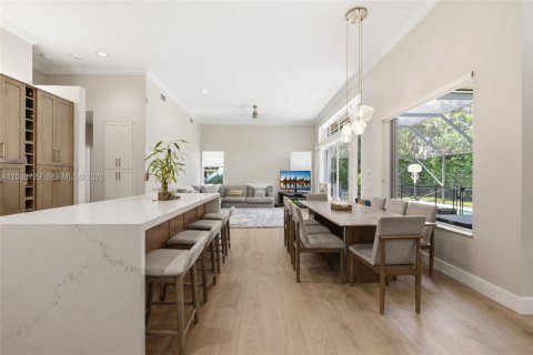 Villa ou maison à vendre à Weston, Floride: 4 chambres, 242.01 m2 № 2089566 - photo 10