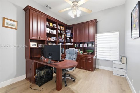 Villa ou maison à vendre à Weston, Floride: 4 chambres, 242.01 m2 № 2089566 - photo 16