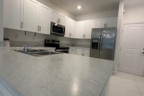 House in Homestead, Florida 3 bedrooms, 188.03 sq.m. № 1831072 - photo 5