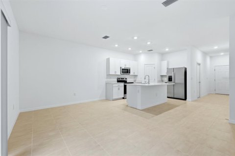Touwnhouse à vendre à Sarasota, Floride: 3 chambres, 131.64 m2 № 2231414 - photo 10