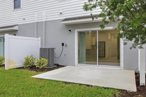 Touwnhouse à vendre à Sarasota, Floride: 3 chambres, 131.64 m2 № 2231414 - photo 27