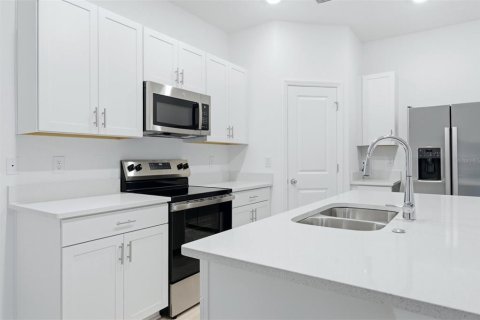 Touwnhouse à vendre à Sarasota, Floride: 3 chambres, 131.64 m2 № 2231414 - photo 5