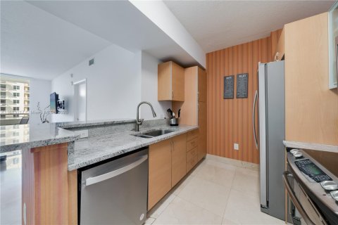 Купить кондоминиум в Авентура, Флорида 2 спальни, 99.41м2, № 2012444 - фото 8