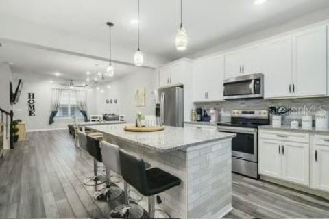 Touwnhouse à vendre à Oakland, Floride: 3 chambres, 150.5 m2 № 1837114 - photo 9
