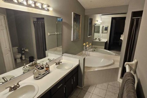 House in Longwood, Florida 3 bedrooms, 106.09 sq.m. № 1798430 - photo 9