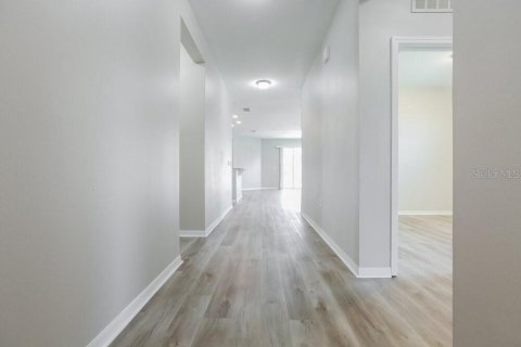 House in Ruskin, Florida 3 bedrooms, 184.23 sq.m. № 1905073 - photo 3