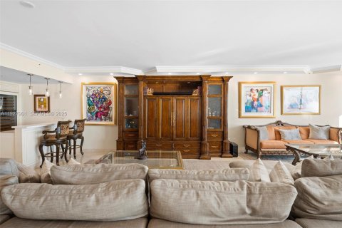 Condominio en venta en Sunny Isles Beach, Florida, 5 dormitorios, 410.16 m2 № 2034564 - foto 6