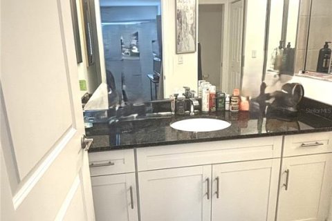 Townhouse in Fort Lauderdale, Florida 3 bedrooms, 164.07 sq.m. № 2304970 - photo 12