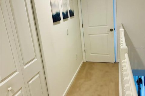 Townhouse in Fort Lauderdale, Florida 3 bedrooms, 164.07 sq.m. № 2304970 - photo 10