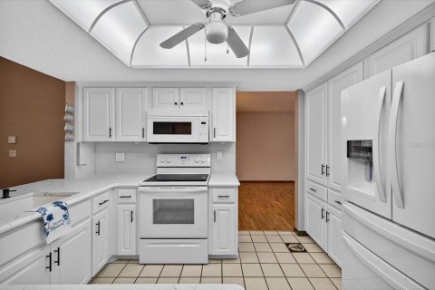 Villa ou maison à vendre à Hudson, Floride: 3 chambres, 220.46 m2 № 1900430 - photo 16