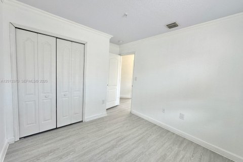 Купить таунхаус в Мирамар, Флорида 3 спальни, 134.24м2, № 2075618 - фото 28