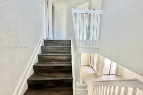 Купить таунхаус в Мирамар, Флорида 3 спальни, 134.24м2, № 2075618 - фото 22