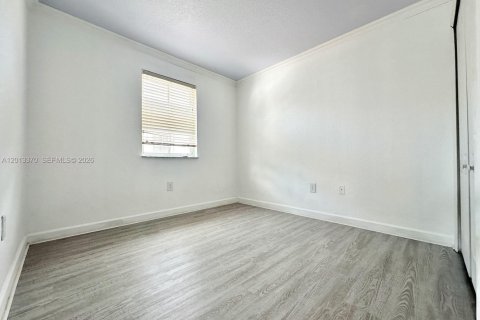 Купить таунхаус в Мирамар, Флорида 3 спальни, 134.24м2, № 2075618 - фото 27