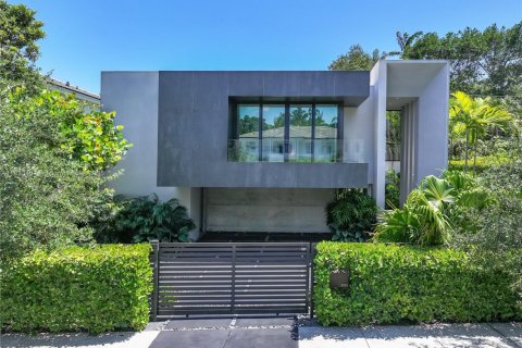 Villa ou maison à vendre à Miami, Floride: 2 chambres, 272.76 m2 № 1818429 - photo 6