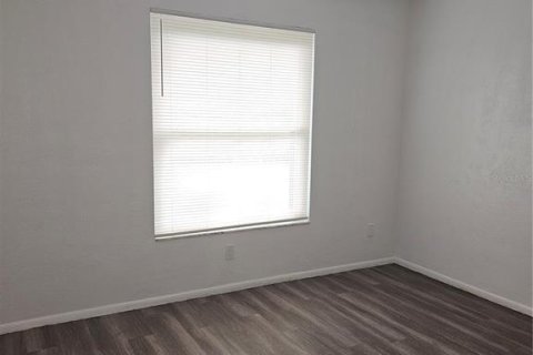 House in Clearwater, Florida 4 bedrooms, 140.65 sq.m. № 1775449 - photo 18