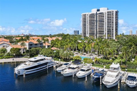 Condo in Aventura, Florida, 3 bedrooms  № 2081980 - photo 1