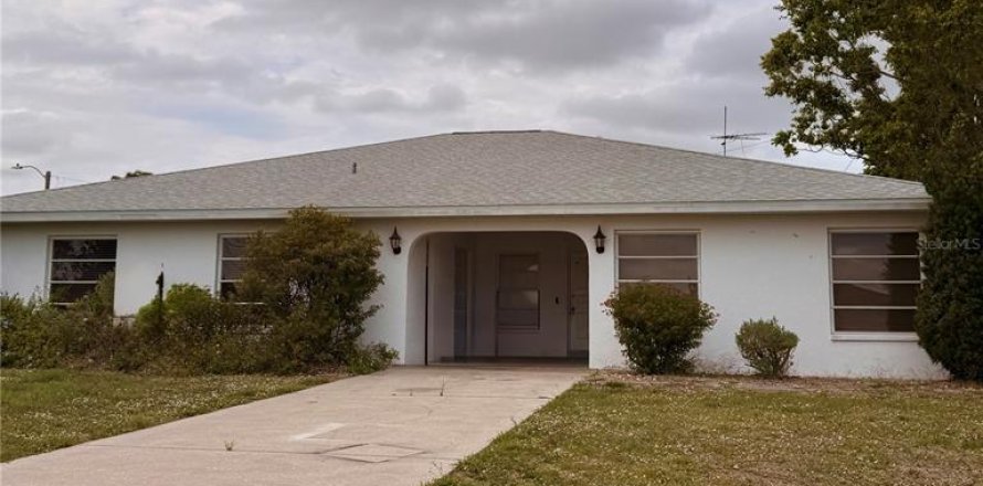 Apartamento en North Port, Florida 2 dormitorios, 95.22 m2 № 1734492