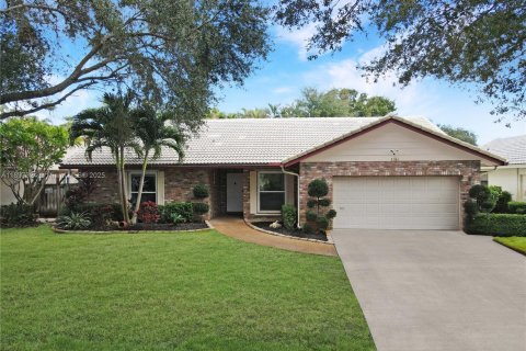 Villa ou maison à vendre à Coral Springs, Floride: 3 chambres, 152.64 m2 № 1973919 - photo 3