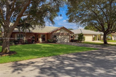 Villa ou maison à vendre à Coral Springs, Floride: 3 chambres, 152.64 m2 № 1973919 - photo 1