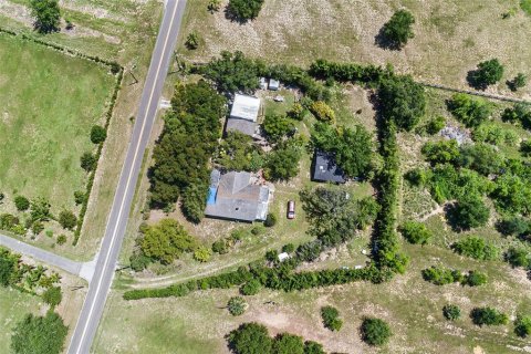Купить виллу или дом в Лейк-Уэльс, Флорида 9 комнат, 265.33м2, № 1797764 - фото 2
