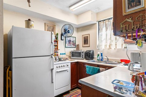 Купить виллу или дом в Лейк-Уэльс, Флорида 9 комнат, 265.33м2, № 1797764 - фото 26
