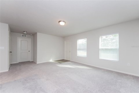 Снять в аренду виллу или дом в Пайнсиана, Флорида 6 комнат, 130.06м2, № 1843402 - фото 5