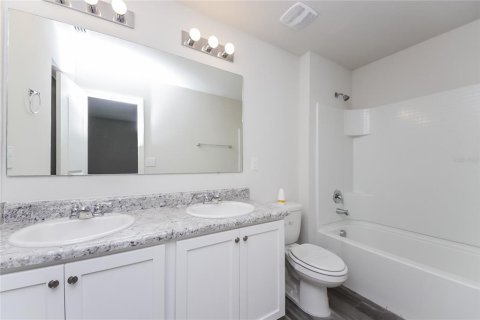 Снять в аренду виллу или дом в Пайнсиана, Флорида 6 комнат, 130.06м2, № 1843402 - фото 11