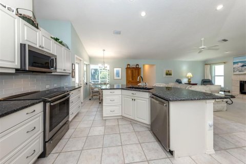 Villa ou maison à vendre à Venice, Floride: 3 chambres, 220.74 m2 № 1808234 - photo 8