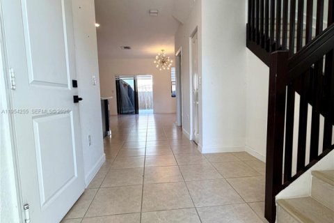 Adosado en alquiler en Miami, Florida, 3 dormitorios, 137.31 m2 № 2010218 - foto 12