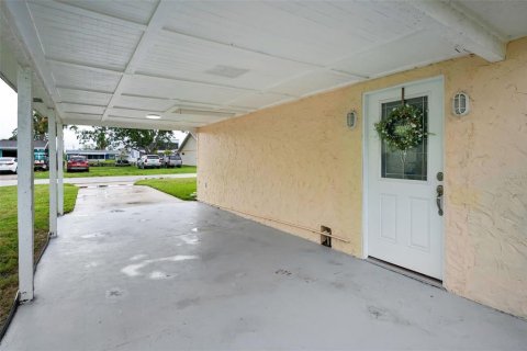 House in Hudson, Florida 2 bedrooms, 89.19 sq.m. № 1850943 - photo 8