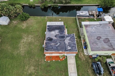 House in Hudson, Florida 2 bedrooms, 89.19 sq.m. № 1850943 - photo 5