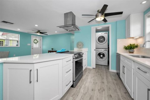 House in Hudson, Florida 2 bedrooms, 89.19 sq.m. № 1850943 - photo 19