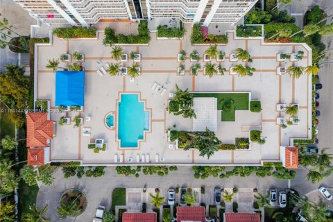 Copropriété à louer à Aventura, Floride: 2 chambres, 142.14 m2 № 1999145 - photo 27