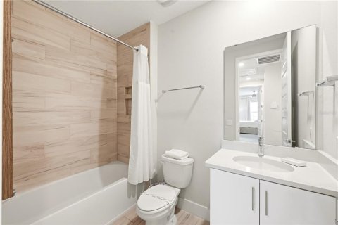 Купить таунхаус в Фор-Корнерс, Флорида 8 комнат, 158.31м2, № 2215343 - фото 8