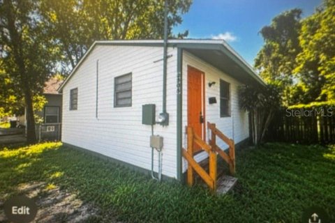 House in Tampa, Florida 2 bedrooms, 80.27 sq.m. № 2379049