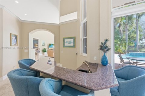 Casa en venta en Weston, Florida, 5 dormitorios, 416.85 m2 № 2007789 - foto 9