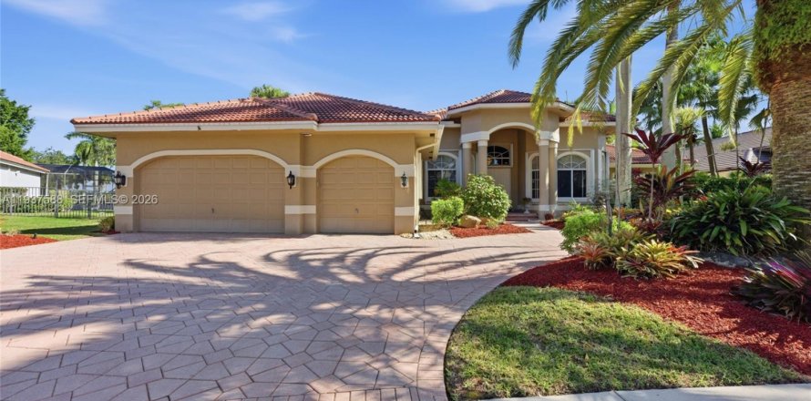 Casa en Weston, Florida 5 dormitorios, 416.85 m2 № 2007789