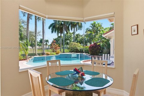 Casa en venta en Weston, Florida, 5 dormitorios, 416.85 m2 № 2007789 - foto 15