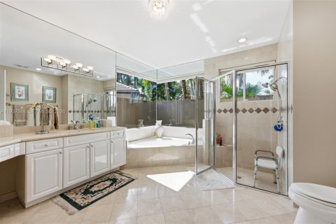 Casa en venta en Weston, Florida, 5 dormitorios, 416.85 m2 № 2007789 - foto 29