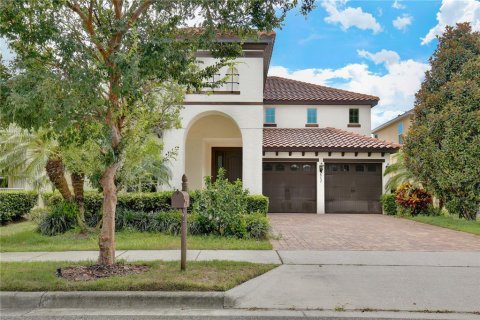 House in Windermere, Florida 4 bedrooms, 303.79 sq.m. № 1807336 - photo 4