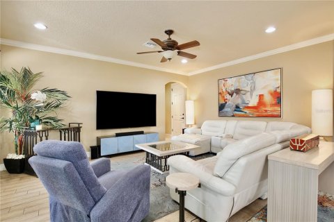 House in Windermere, Florida 4 bedrooms, 303.79 sq.m. № 1807336 - photo 11