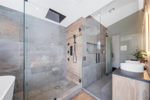 Adosado en venta en Hollywood, Florida, 3 dormitorios, 185.8 m2 № 1958892 - foto 18